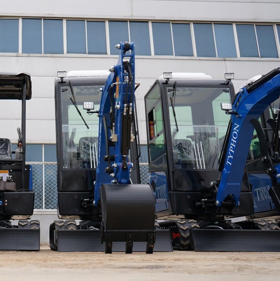 TYPHON TERROR XVII Prestige 2 Ton Mini Excavator w/ AC & Heater Cabin – Kubota D902 Engine, 400mm Bucket, EPA Certified