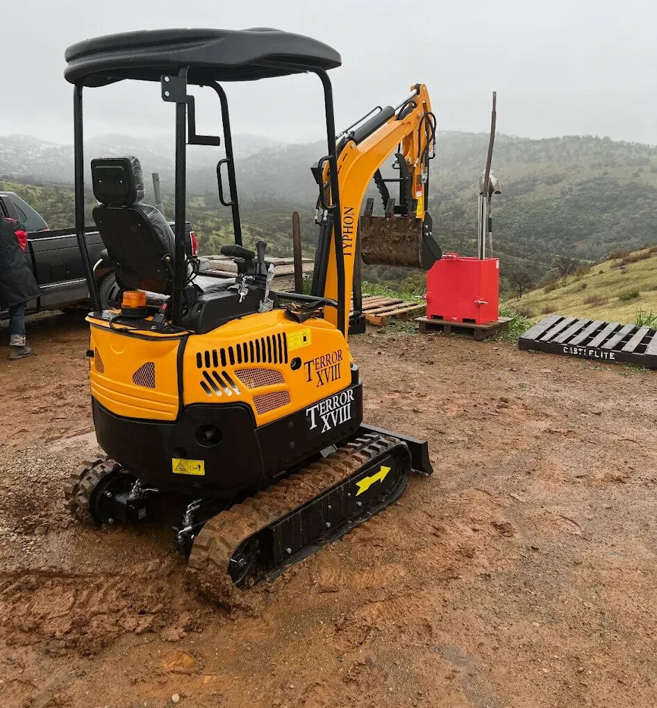 TYPHON TERROR XVIII 2 Ton (4,000 lbs) Mini Excavator – EPA Certified Kubota D902 Diesel, Boom Swing, Canopy, 0.03 cbm Bucket, Hydraulic Thumb