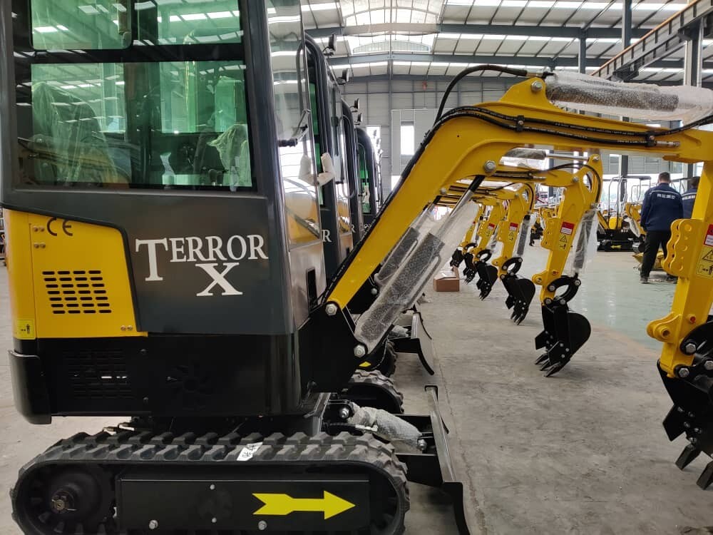 TYPHON Terror X 1.15 Ton Mini Excavator – 13.5HP Gas Track Crawler Digger with EPA Certification