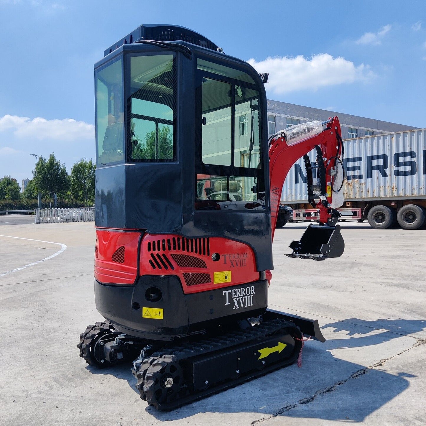 2 Ton New Mini Excavator Digger Tractor, EPA certified KUBOTA D902 Diesel Engine