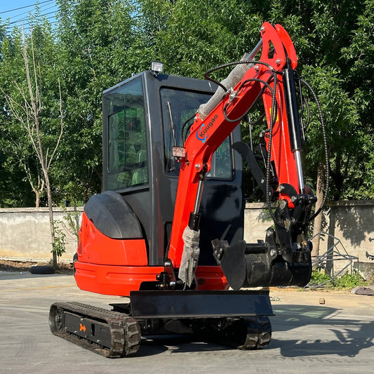 2–2.5 Ton Mini Excavator – Kubota Engine, Crawler Digger, 25HP, 2340mm Digging Depth