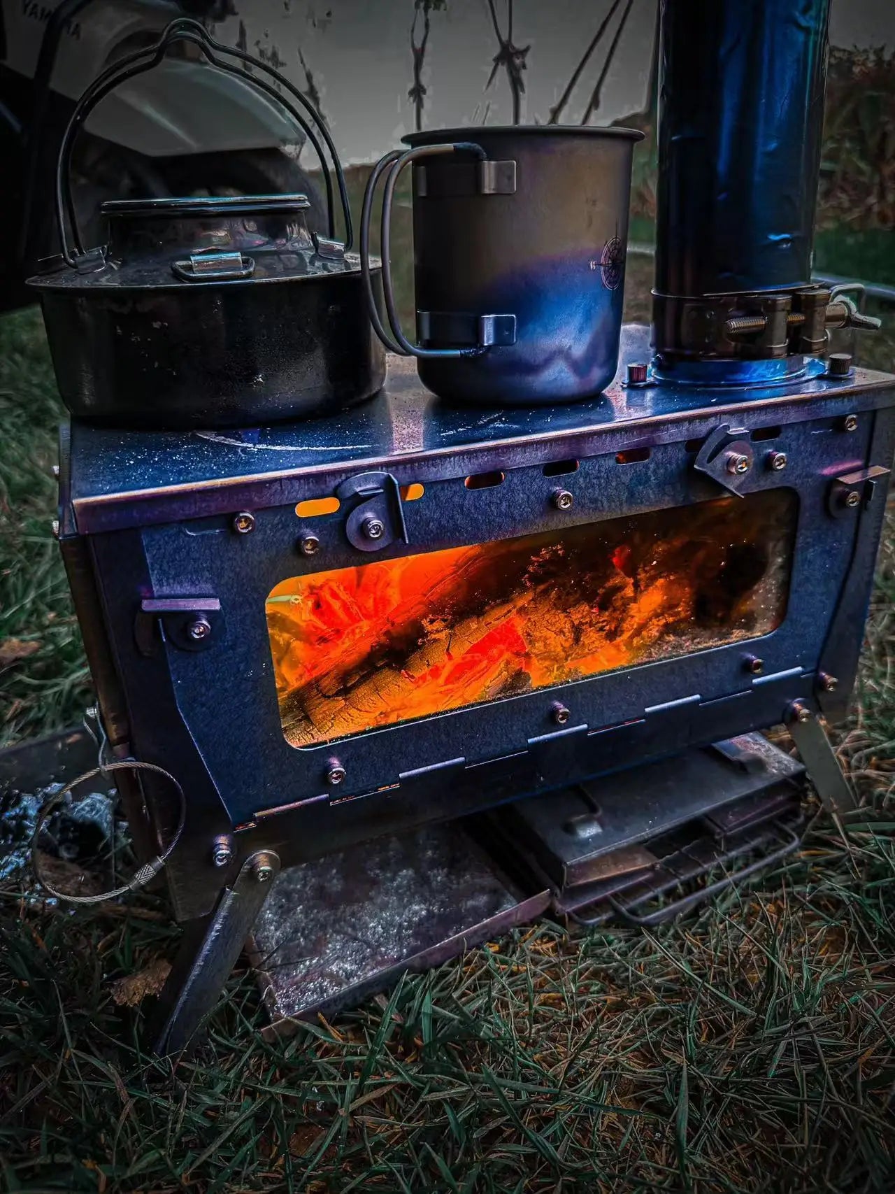 Alloy Folding Firewood Stove Hiking Camping Heating Stove (Titanium )