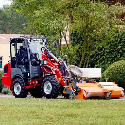 Macward 4×4 Diesel Loader with Kubota Engine – 30HP Compact Farm & Ranch Transporter (850–1250kg Capacity)